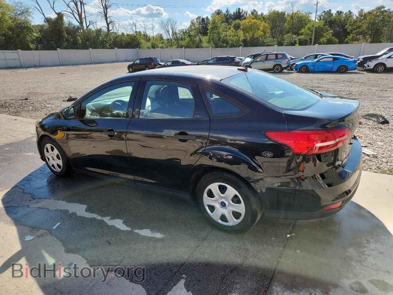 2017 FORD FOCUS - VIN: 1FADP3E27HL335152 - Фото 2