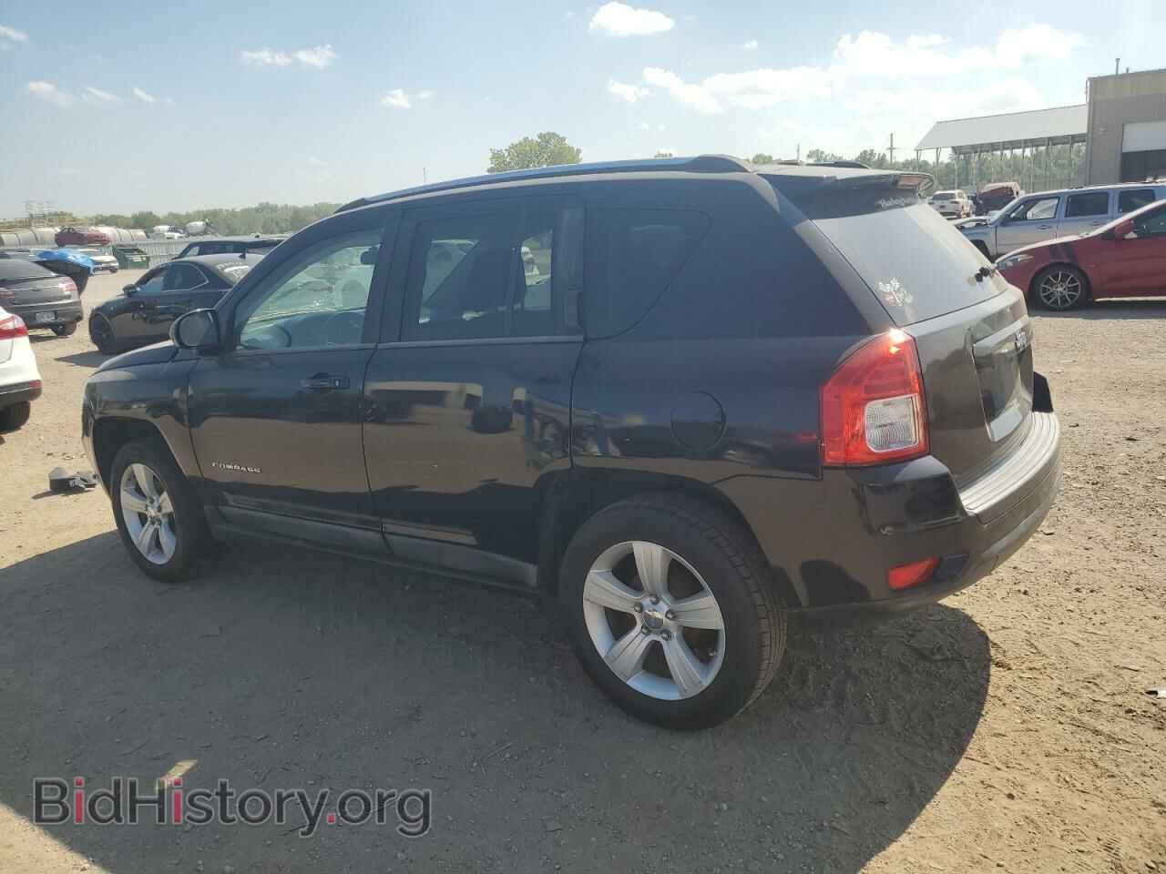 2011 JEEP COMPASS - VIN: 1J4NT1FB3BD195531 - Photo 2