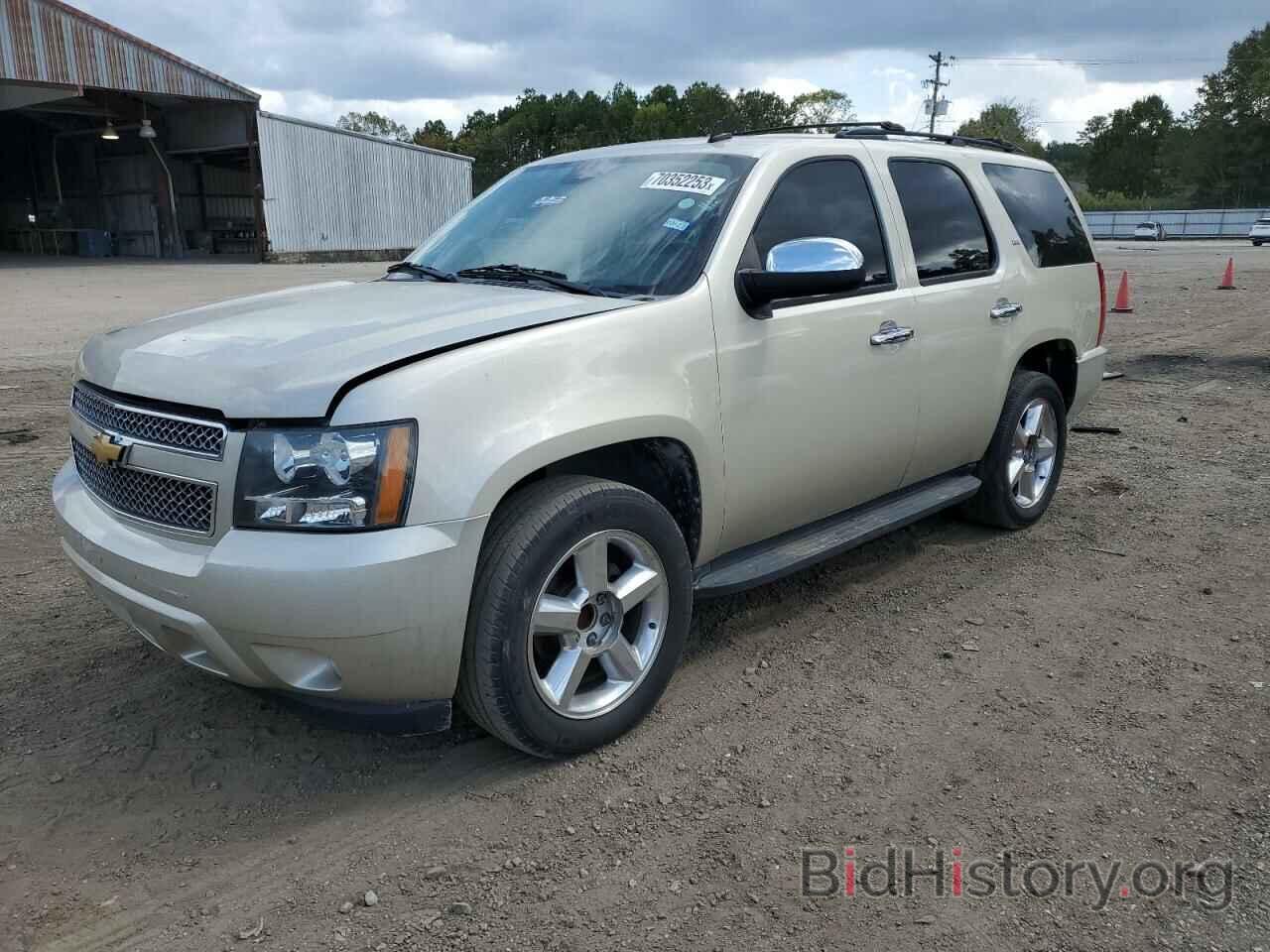 Photo 1GNSCCE09DR328861 - CHEVROLET TAHOE 2013