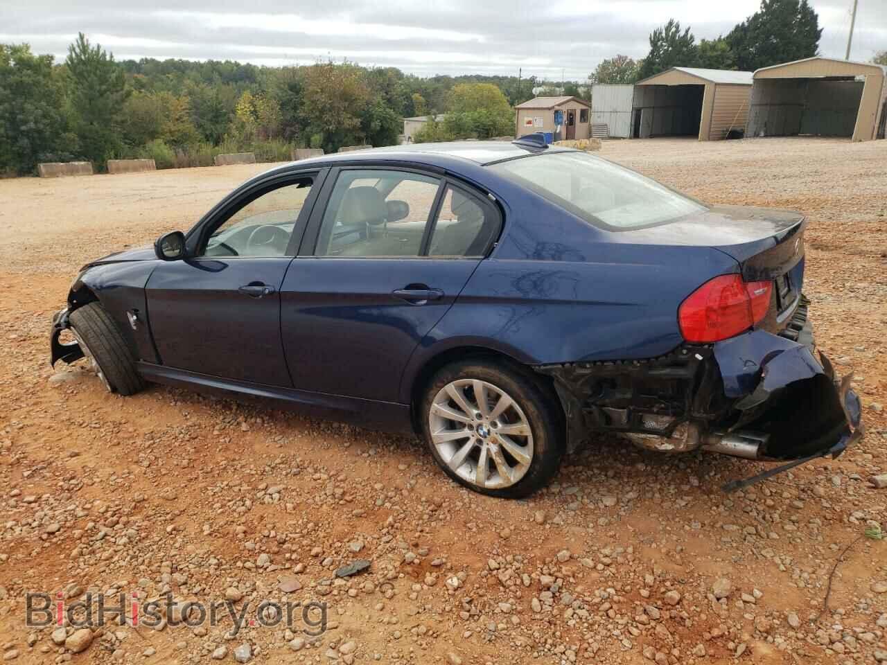 2011 BMW 3 SERIES - VIN: WBAPH7C5XBE682475 - Фото 2