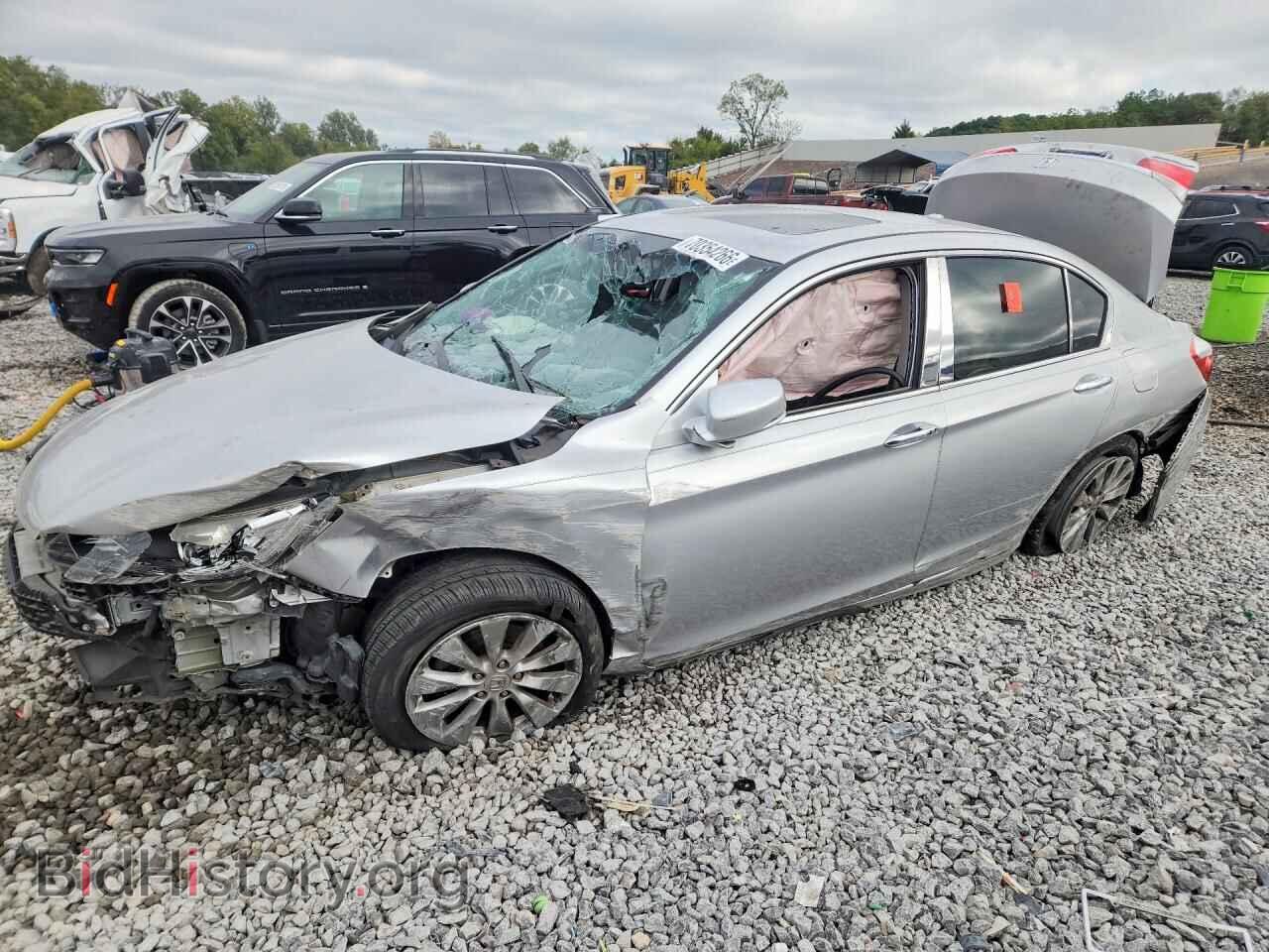 Photo 1HGCR2F80DA152731 - HONDA ACCORD 2013