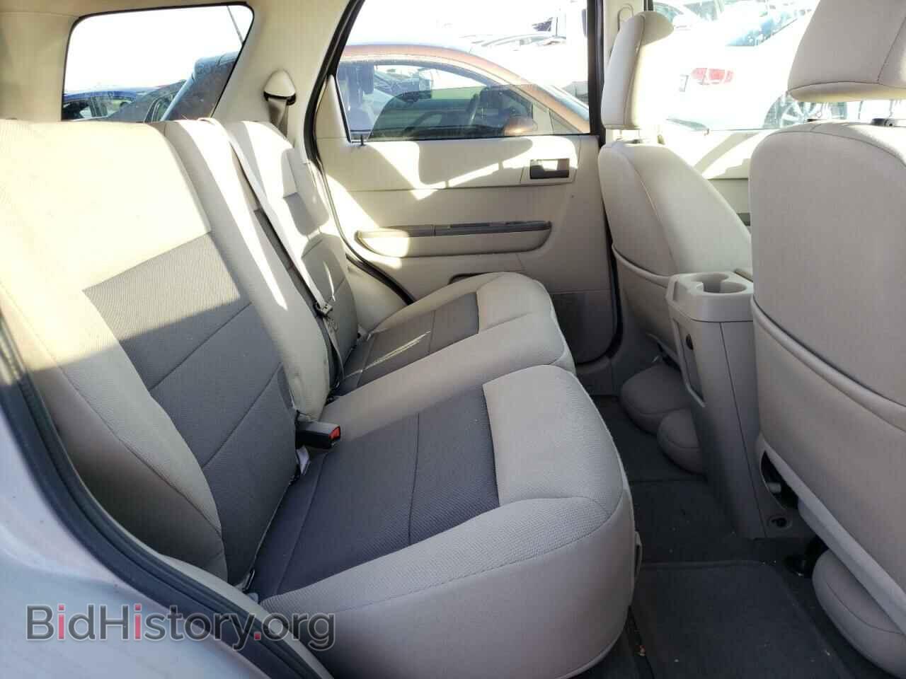 2008 FORD ESCAPE - VIN: 1FMCU93138KC67798 - Фото 6