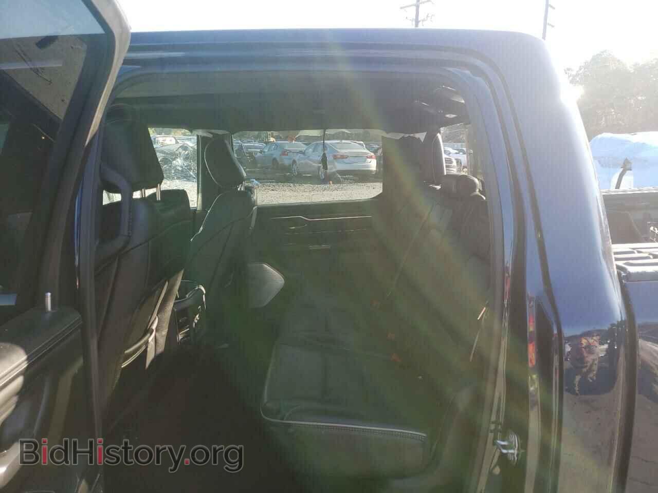 2020 RAM 1500 - VIN: 1C6SRFHM4LN203707 - Photo 10