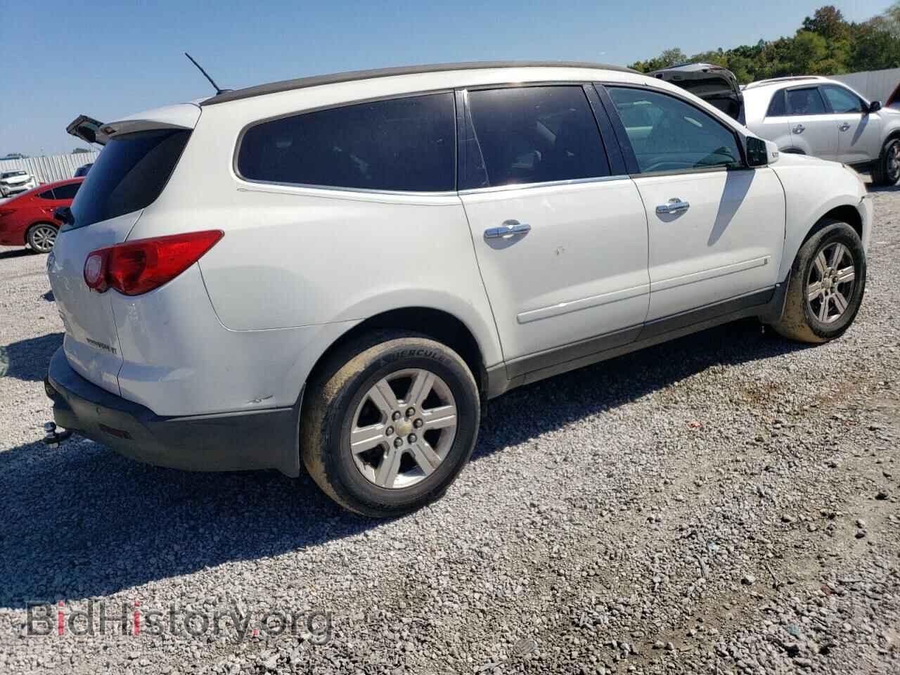 2009 CHEVROLET TRAVERSE - VIN: 1GNER23D39S124584 - Фото 3