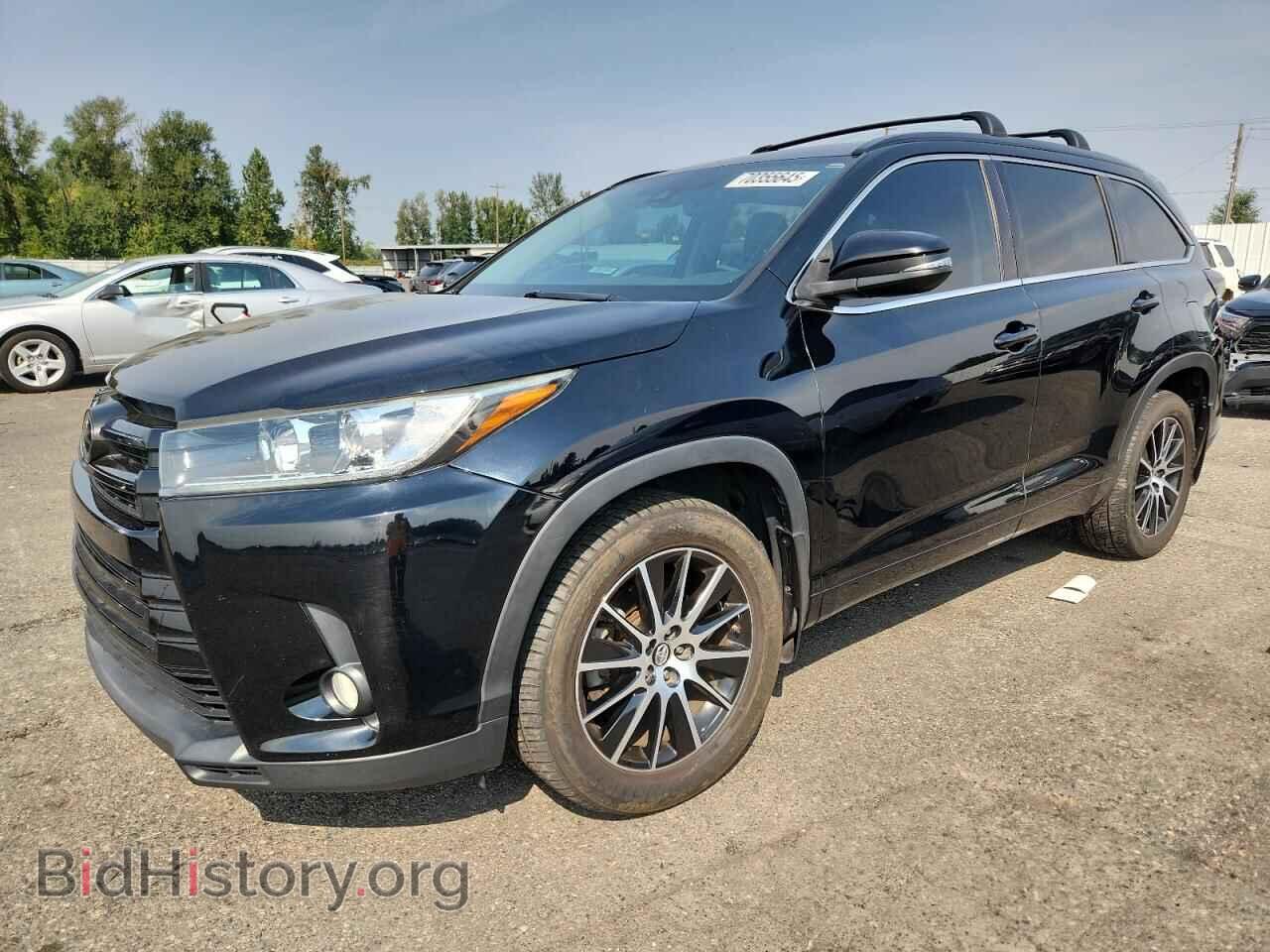 Photo 5TDJZRFH3HS361064 - TOYOTA HIGHLANDER 2017