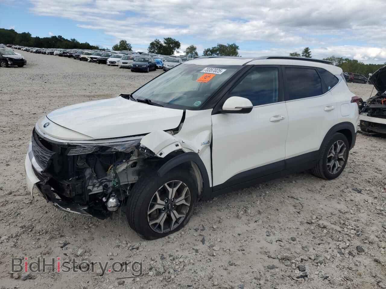 Фотография KNDERCAA5M7078596 - KIA SELTOS 2021