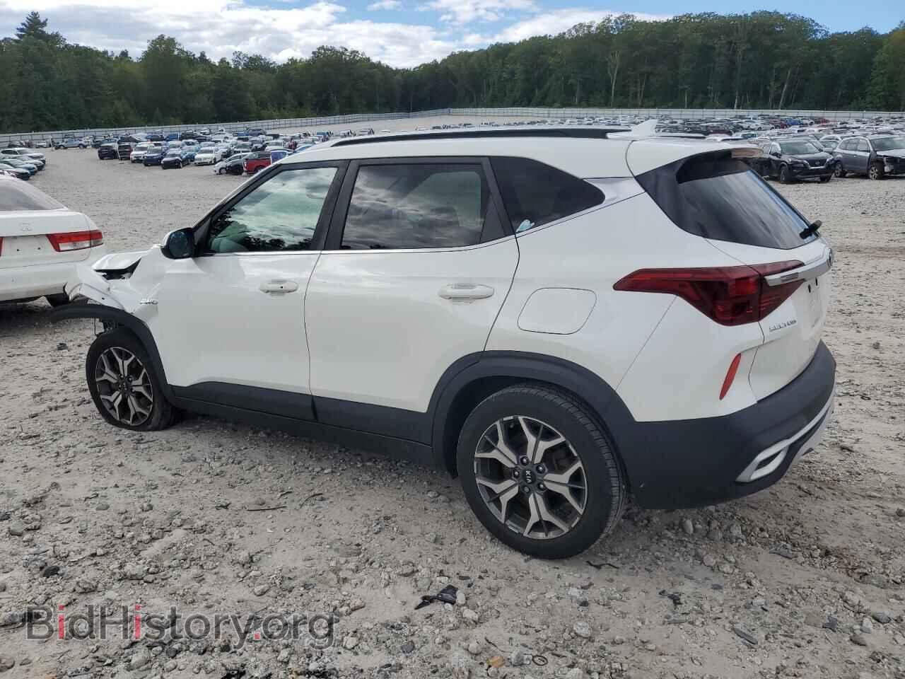 2021 KIA SELTOS - VIN: KNDERCAA5M7078596 - Фото 2