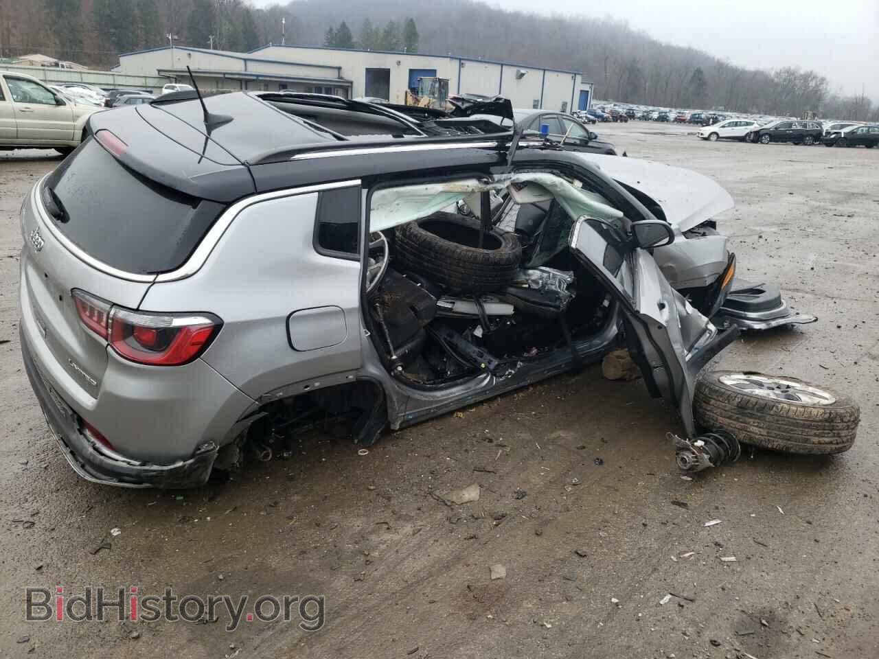 2018 JEEP COMPASS - VIN: 3C4NJCCB4JT240366 - Фото 3