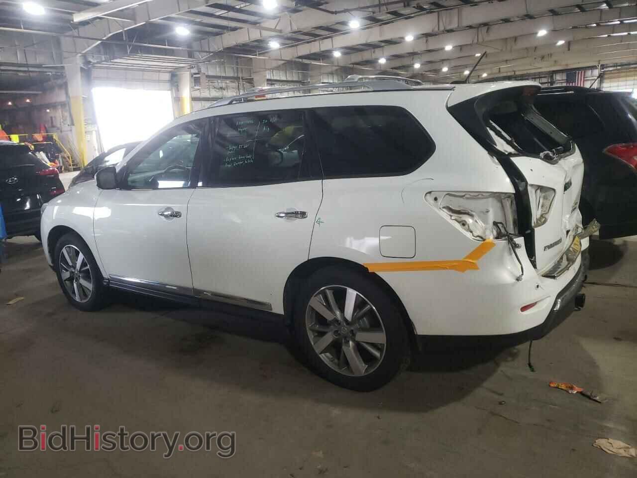 2014 NISSAN PATHFINDER - VIN: 5N1AR2MM0EC724954 - Фото 2