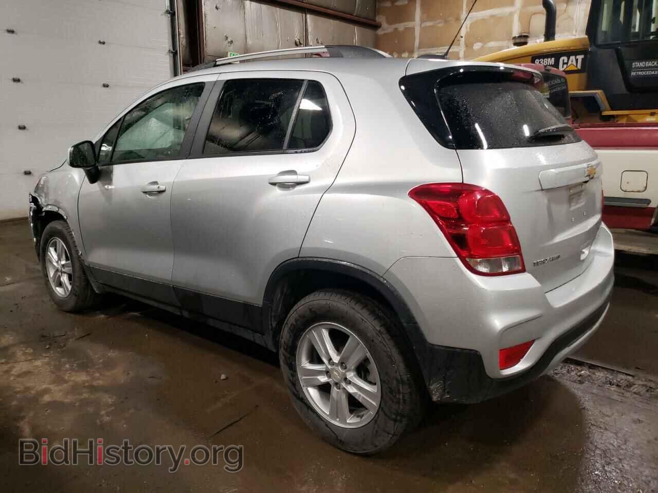2021 CHEVROLET TRAX - VIN: KL7CJPSM0MB364901 - Фото 2