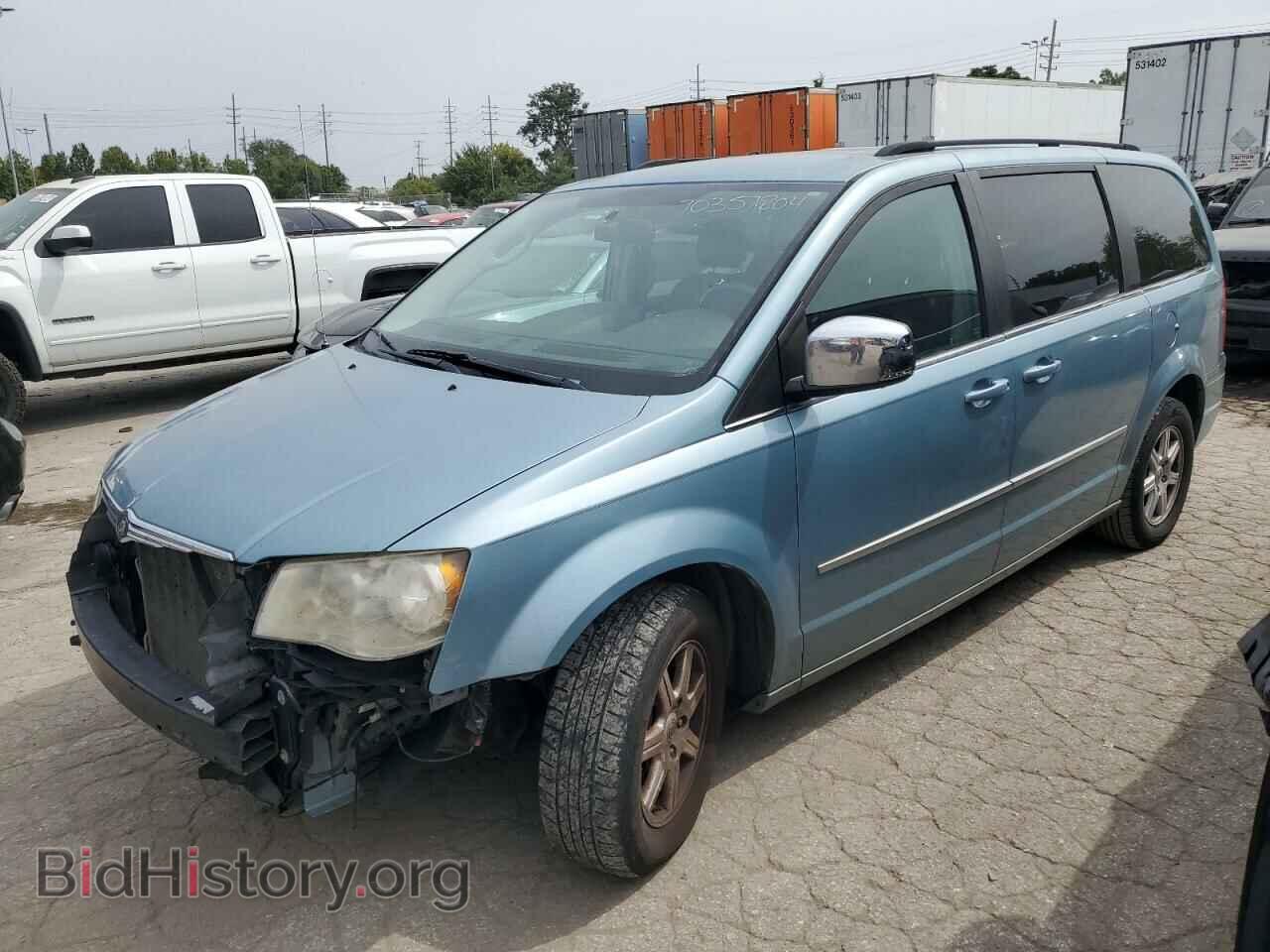 Фотография 2A4RR8DX1AR423349 - CHRYSLER MINIVAN 2010