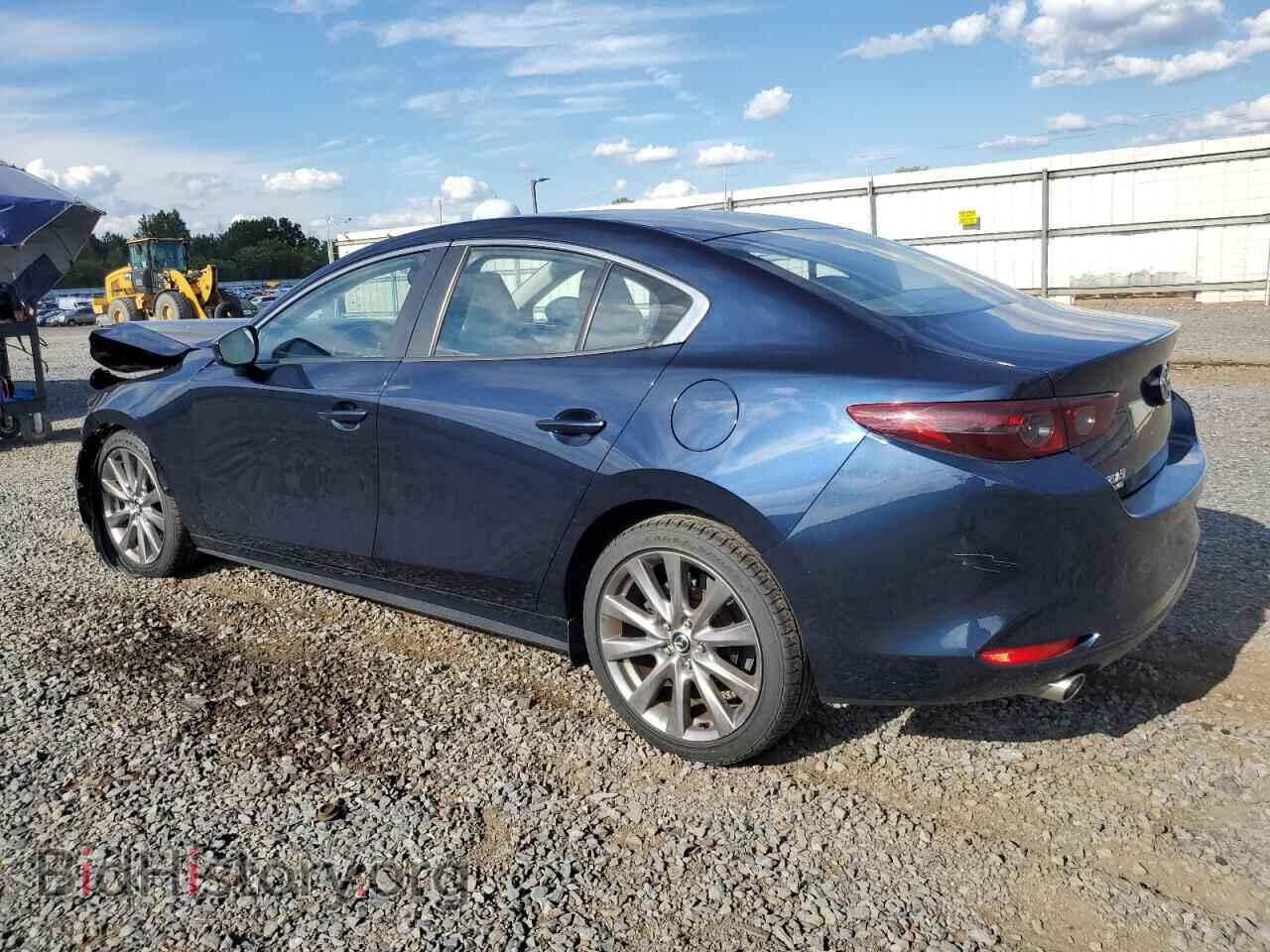 2019 MAZDA 3 - VIN: JM1BPBAM4K1114761 - Photo 2