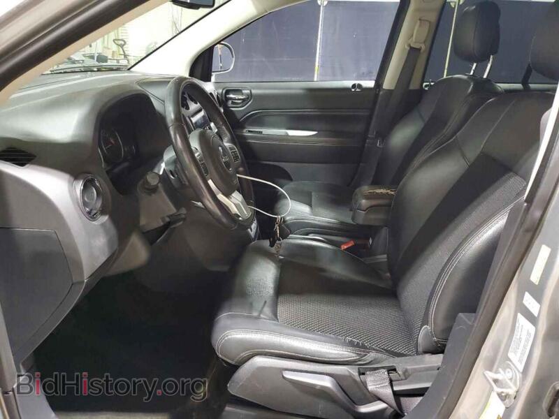 2016 Jeep COMPASS (VIN 1C4NJCEA5GD744301) — photo 7 of 13