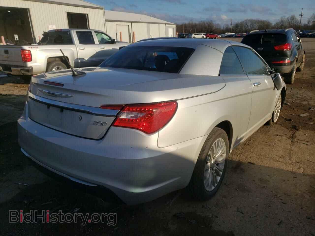 2011 CHRYSLER 200 - VIN: 1C3BC7EG4BN597405 - Фото 4