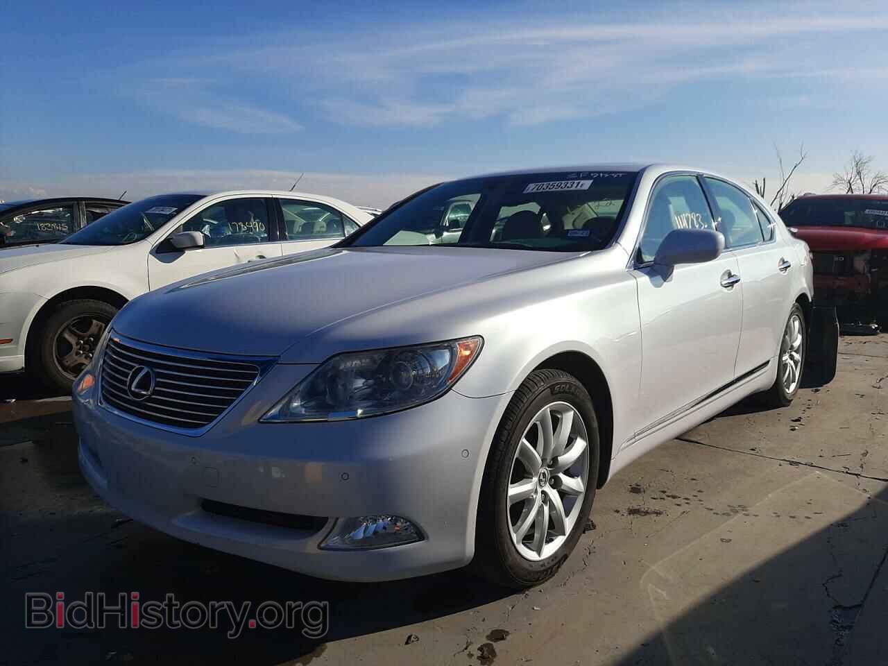 2008 LEXUS LS460 - VIN: JTHBL46F585071226 - Фото 2