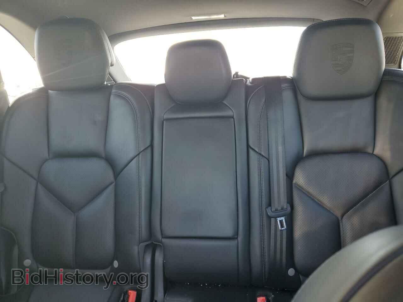 2017 PORSCHE CAYENNE - VIN: WP1AA2A25HKA83744 - Фото 10