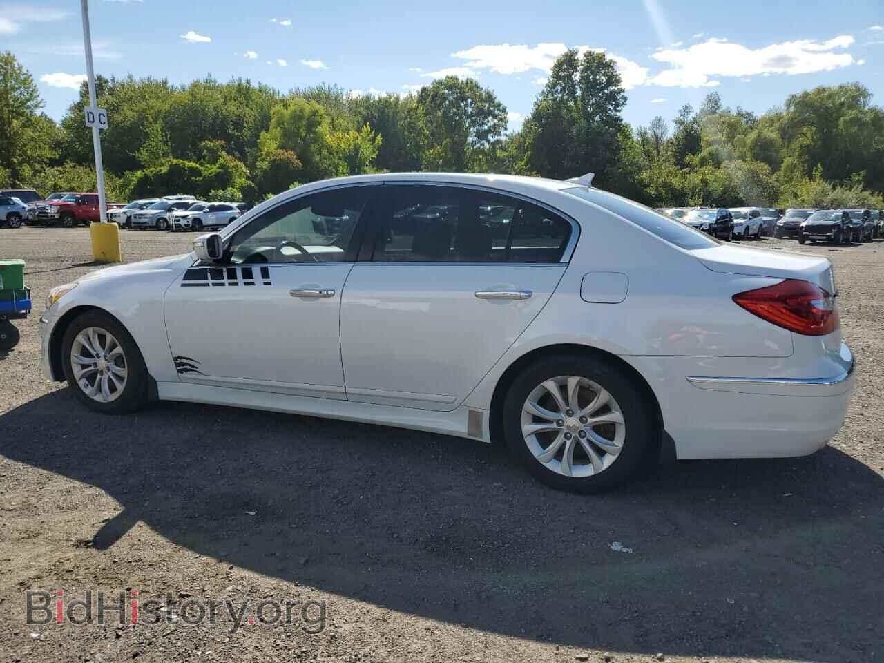 2013 HYUNDAI GENESIS - VIN: KMHGC4DD9DU250180 - Фото 2