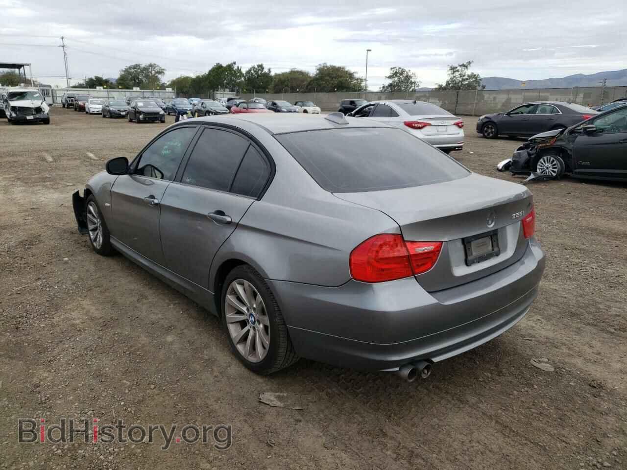 2011 BMW 3 SERIES - VIN: WBAPH5G58BNM76621 - Фото 3