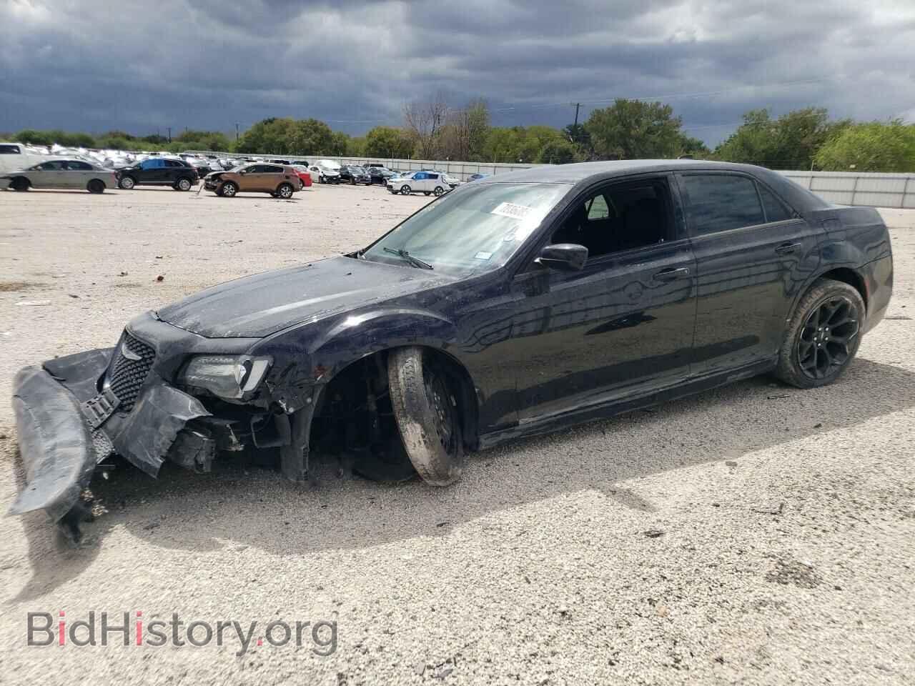 Photo 2C3CCAAG3KH679092 - CHRYSLER 300 2019