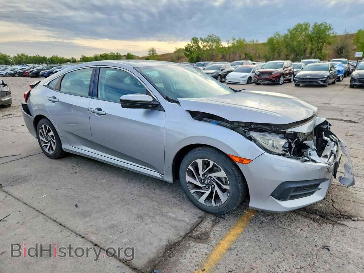 2017 HONDA CIVIC - VIN: 19XFC2F71HE010170 - Photo 4