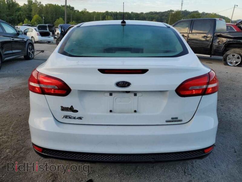 2016 Ford FOCUS (VIN 1FADP3F27GL386549) — фото 6 из 15