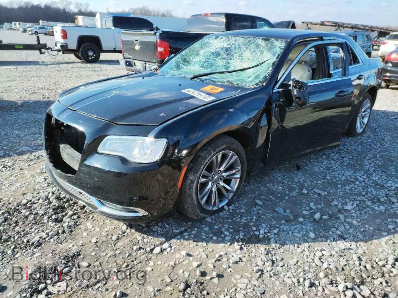 2016 CHRYSLER 300 - VIN: 2C3CCAAG1GH295948 - Фото 2