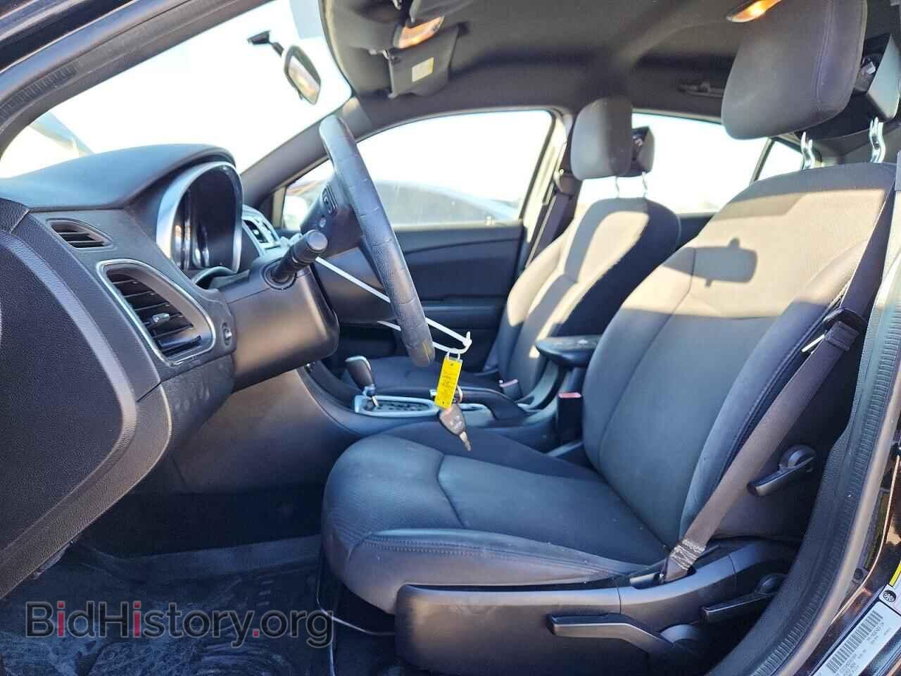 2014 CHRYSLER 200 - VIN: 1C3CCBAB2EN213000 - Photo 7