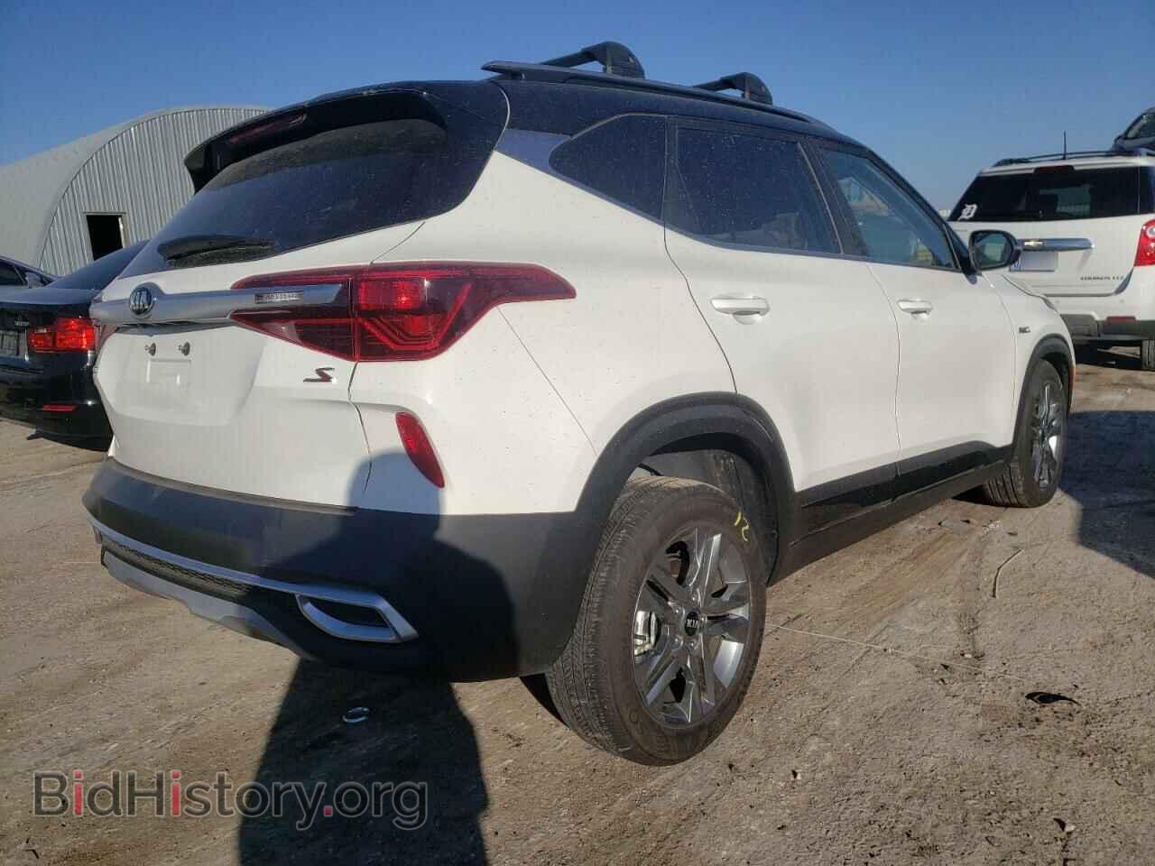 2021 KIA SELTOS - VIN: KNDEUCAA6M7199202 - Фото 4