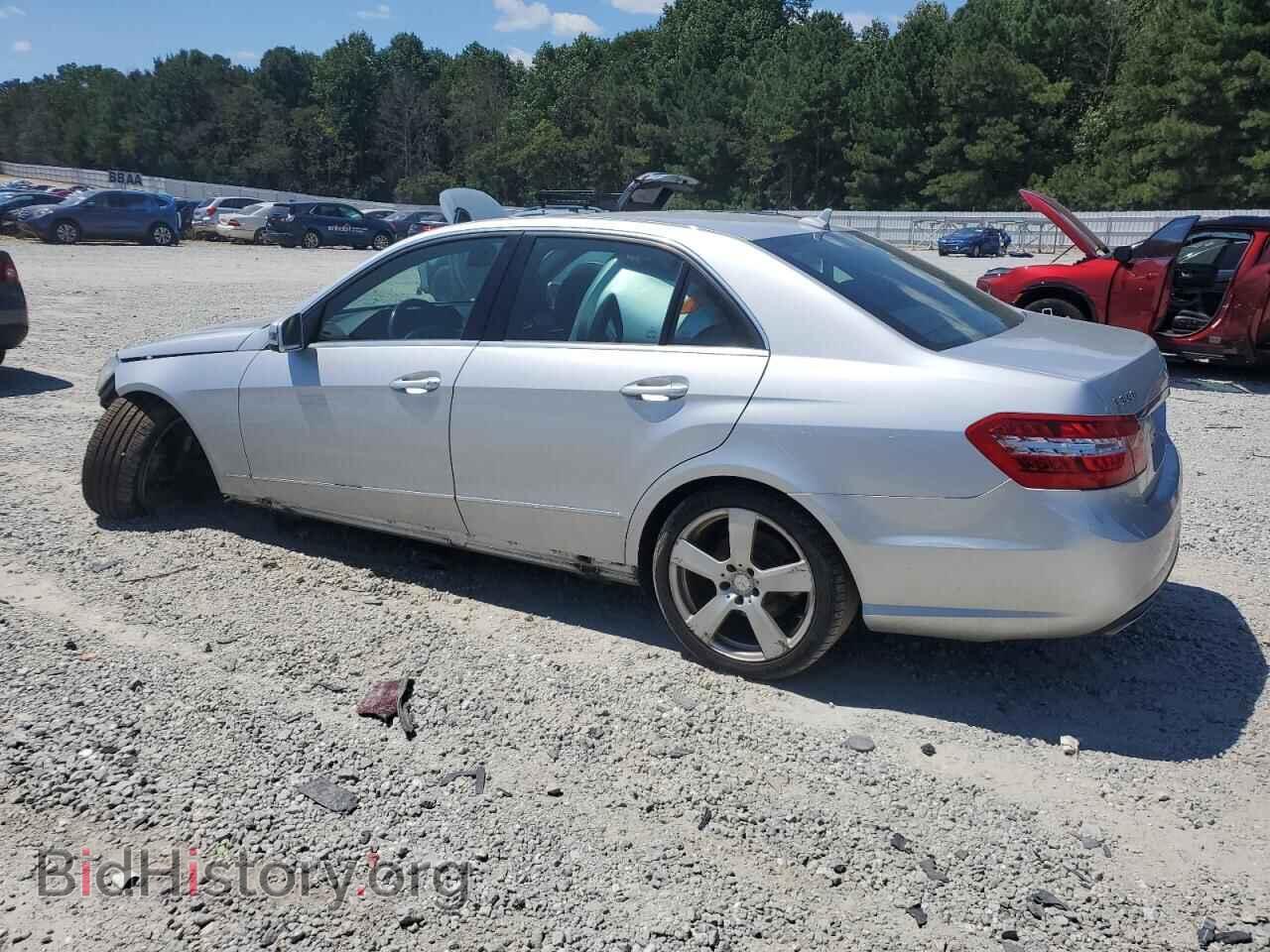 2011 MERCEDES-BENZ E-CLASS - VIN: WDDHF5GB2BA383447 - Фото 2