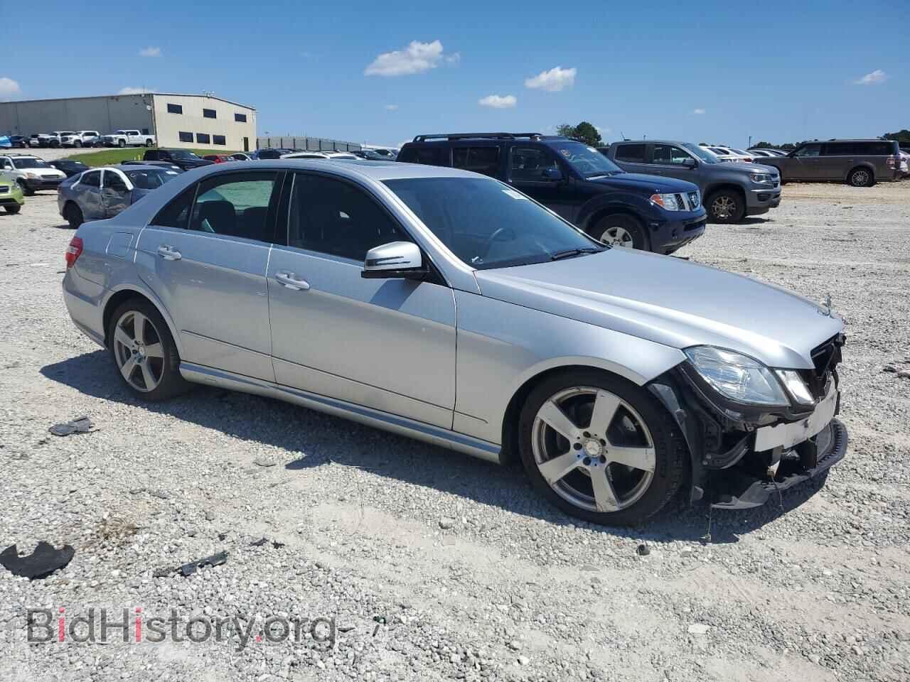 2011 MERCEDES-BENZ E-CLASS - VIN: WDDHF5GB2BA383447 - Фото 4