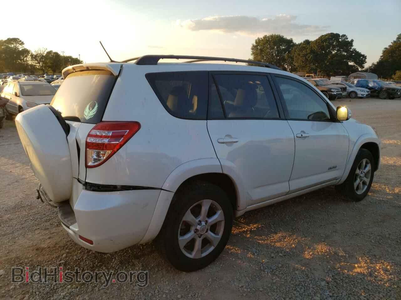 2012 TOYOTA RAV4 - VIN: 2T3YF4DV6CW133943 - Фото 3