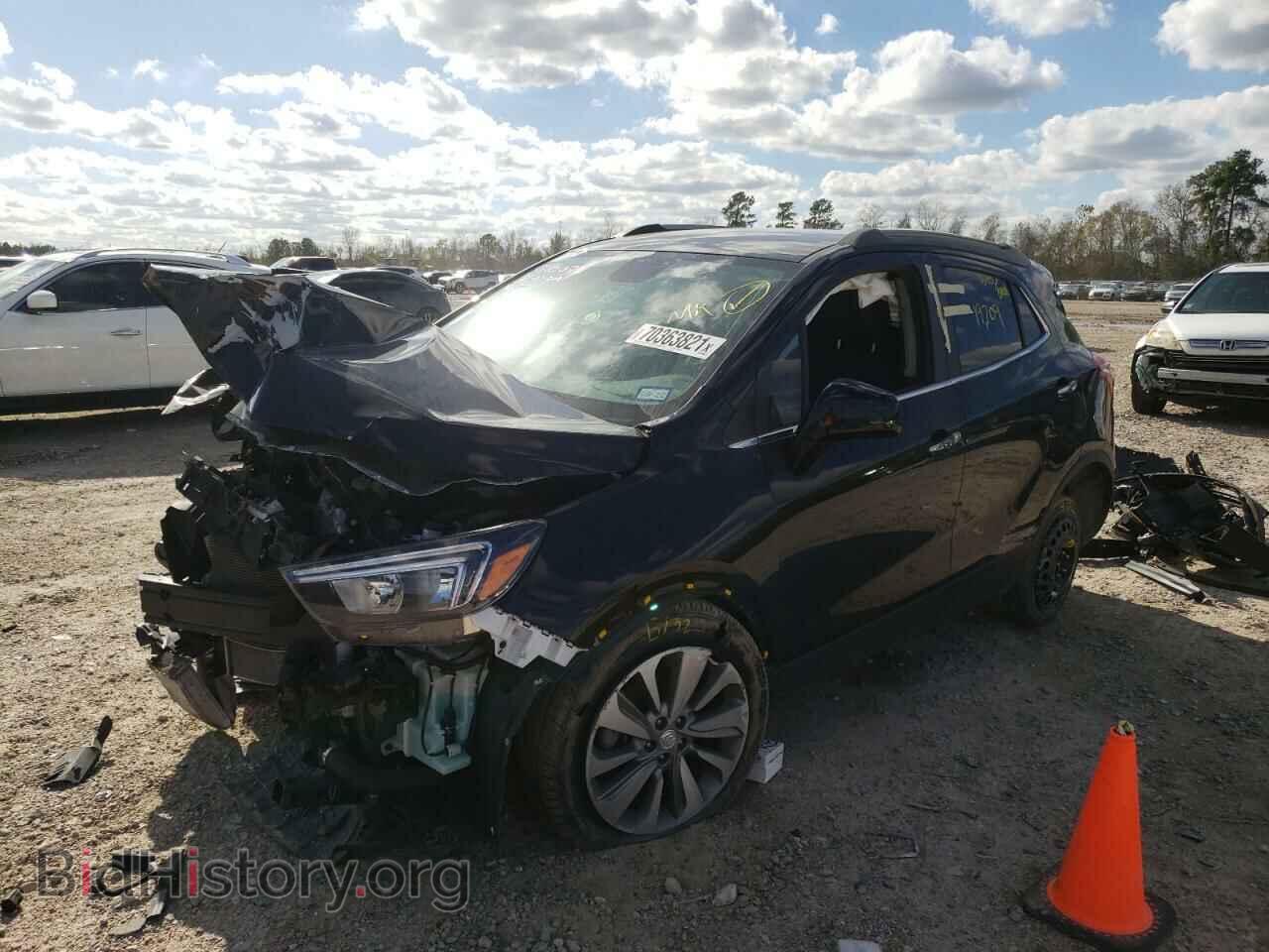 2020 BUICK ENCORE - VIN: KL4CJASB0LB004633 - Photo 2
