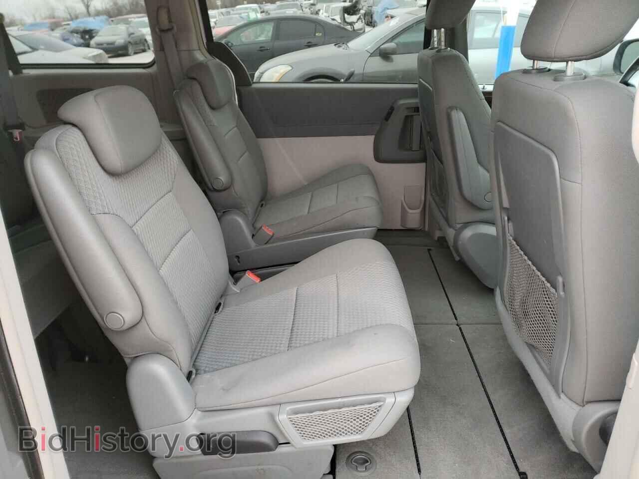 2009 CHRYSLER MINIVAN - VIN: 2A8HR54199R641040 - Фото 6