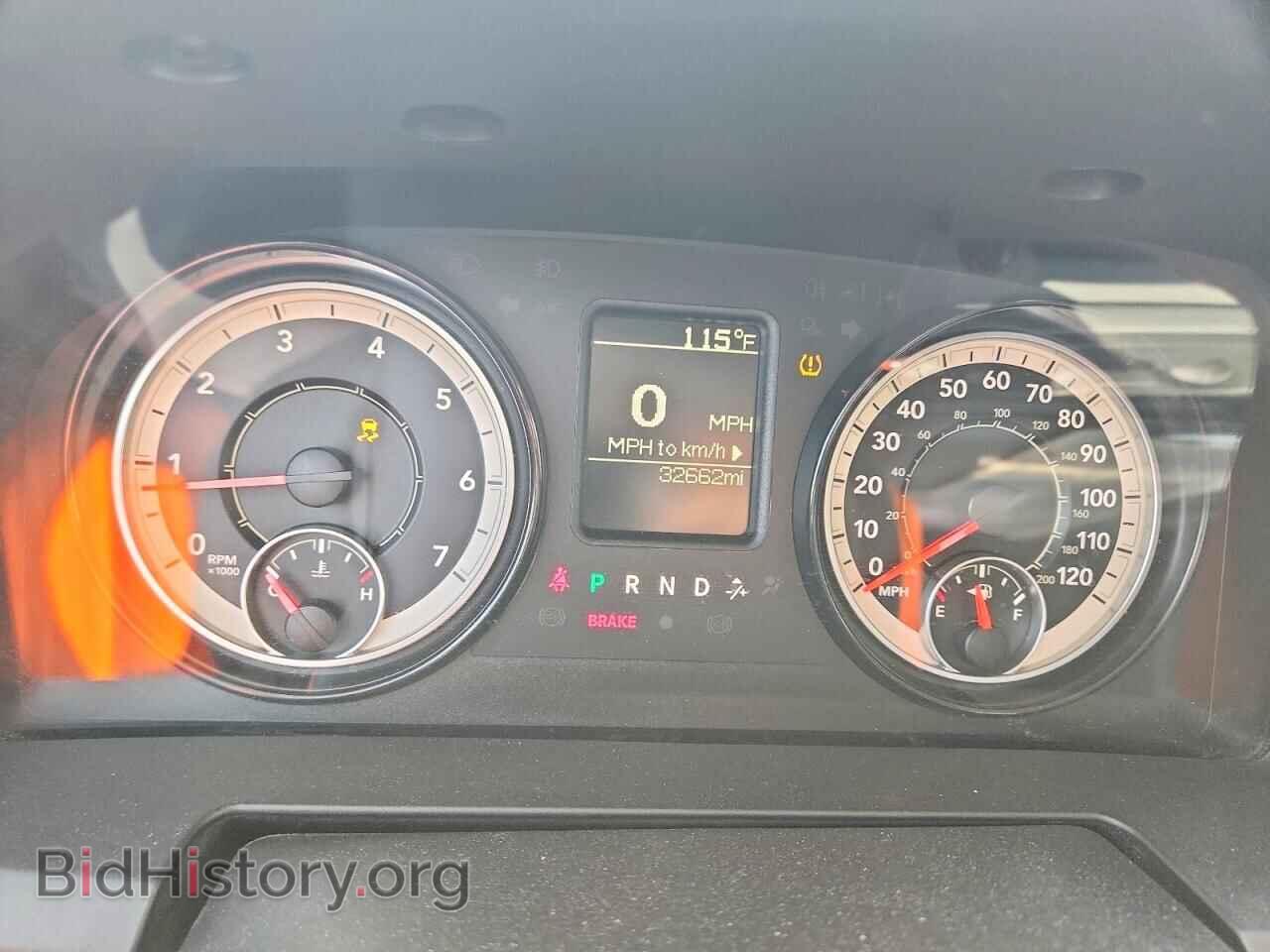 2018 RAM 1500 - VIN: 1C6RR6FG9JS201882 - Photo 9