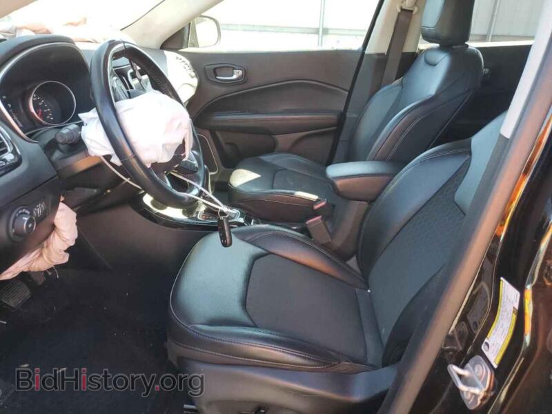 2019 Jeep COMPASS (VIN 3C4NJDBB2KT812656) — photo 7 of 15