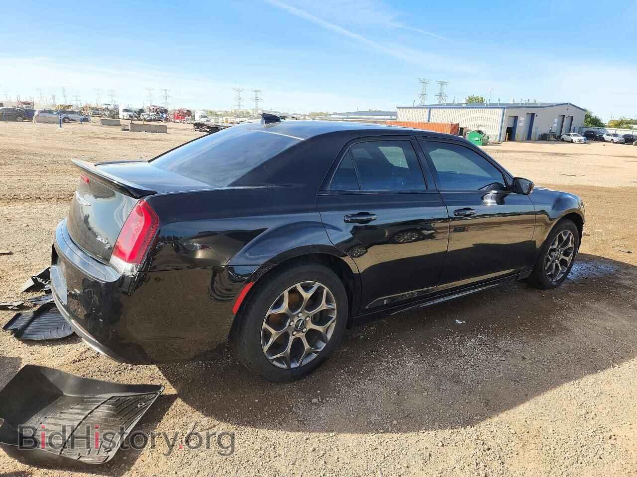 2018 CHRYSLER 300 - VIN: 2C3CCAGG4JH130555 - Photo 3