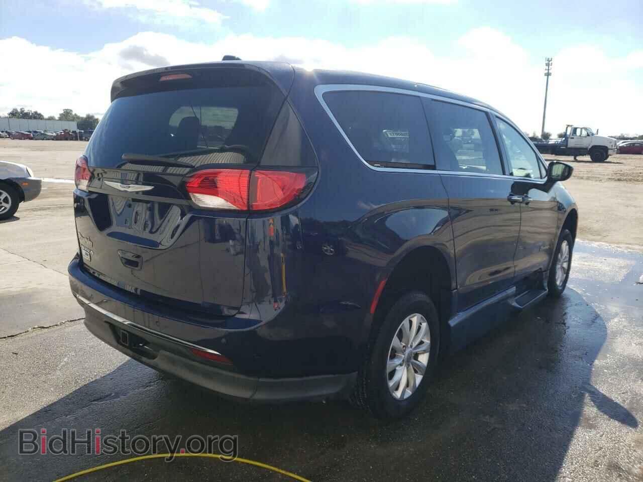 2018 CHRYSLER PACIFICA - VIN: 2C4RC1FG7JR305818 - Photo 4