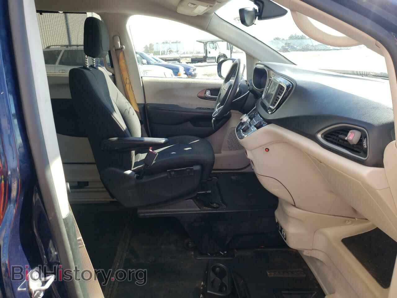 2018 CHRYSLER PACIFICA - VIN: 2C4RC1FG7JR305818 - Photo 5