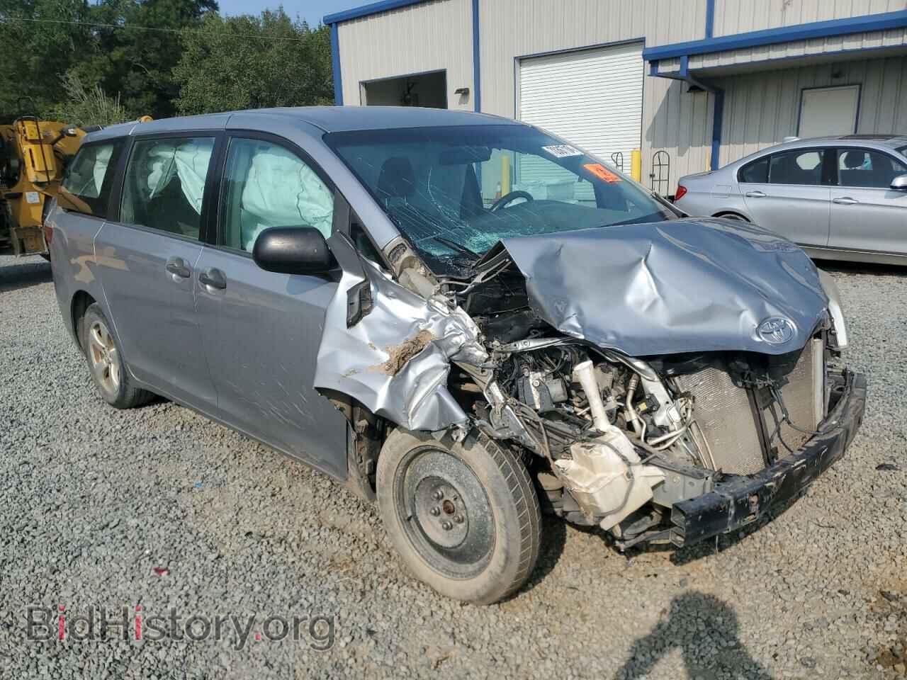 2017 TOYOTA All Models - VIN: 5TDZZ3DC9HS837678 - Photo 4