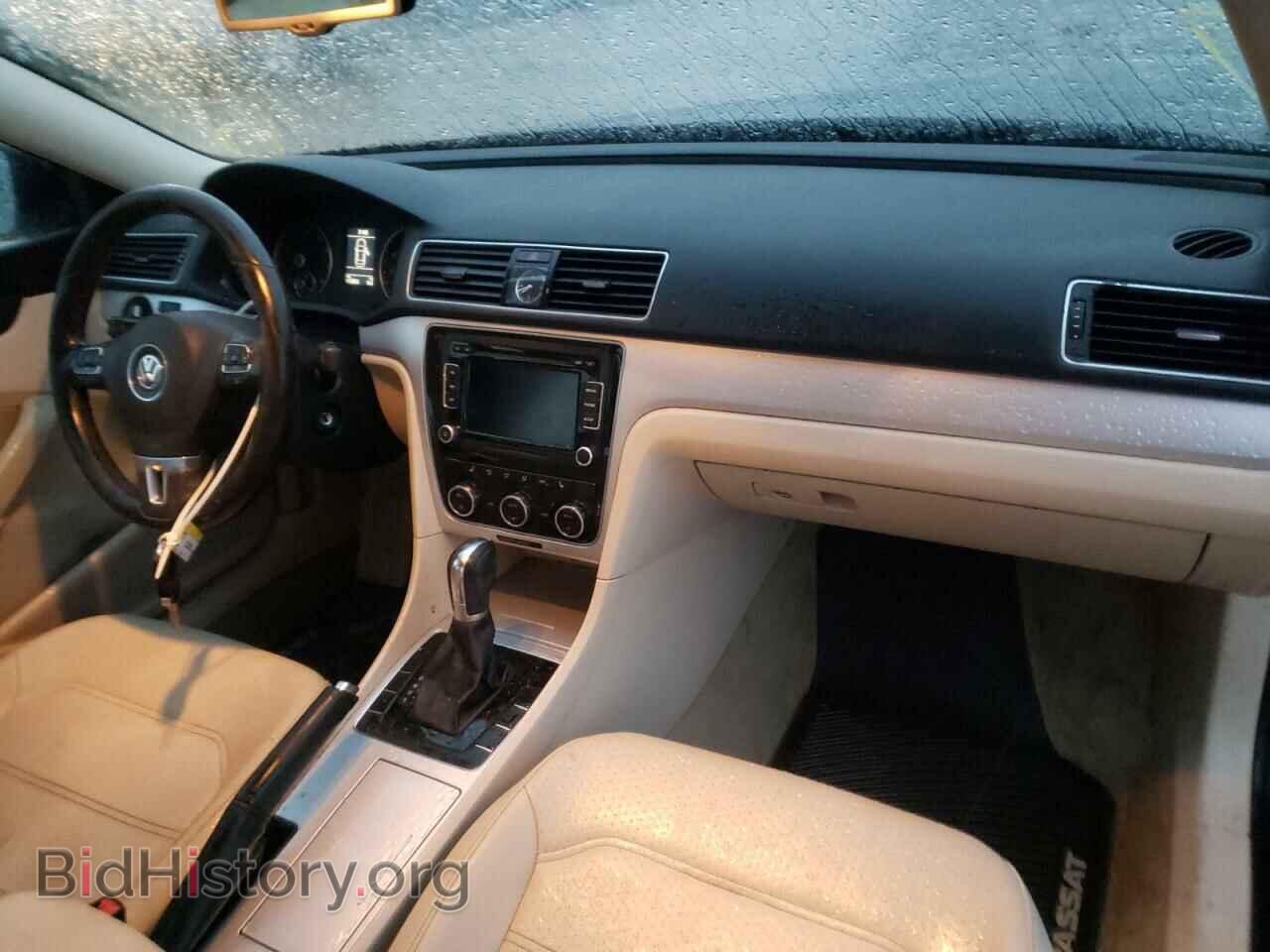 2012 VOLKSWAGEN PASSAT - VIN: 1VWBP7A31CC046880 - Фото 9
