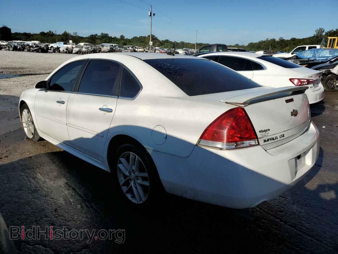 2016 CHEVROLET IMPALA - VIN: 2G1WC5E36G1120796 - Фото 2