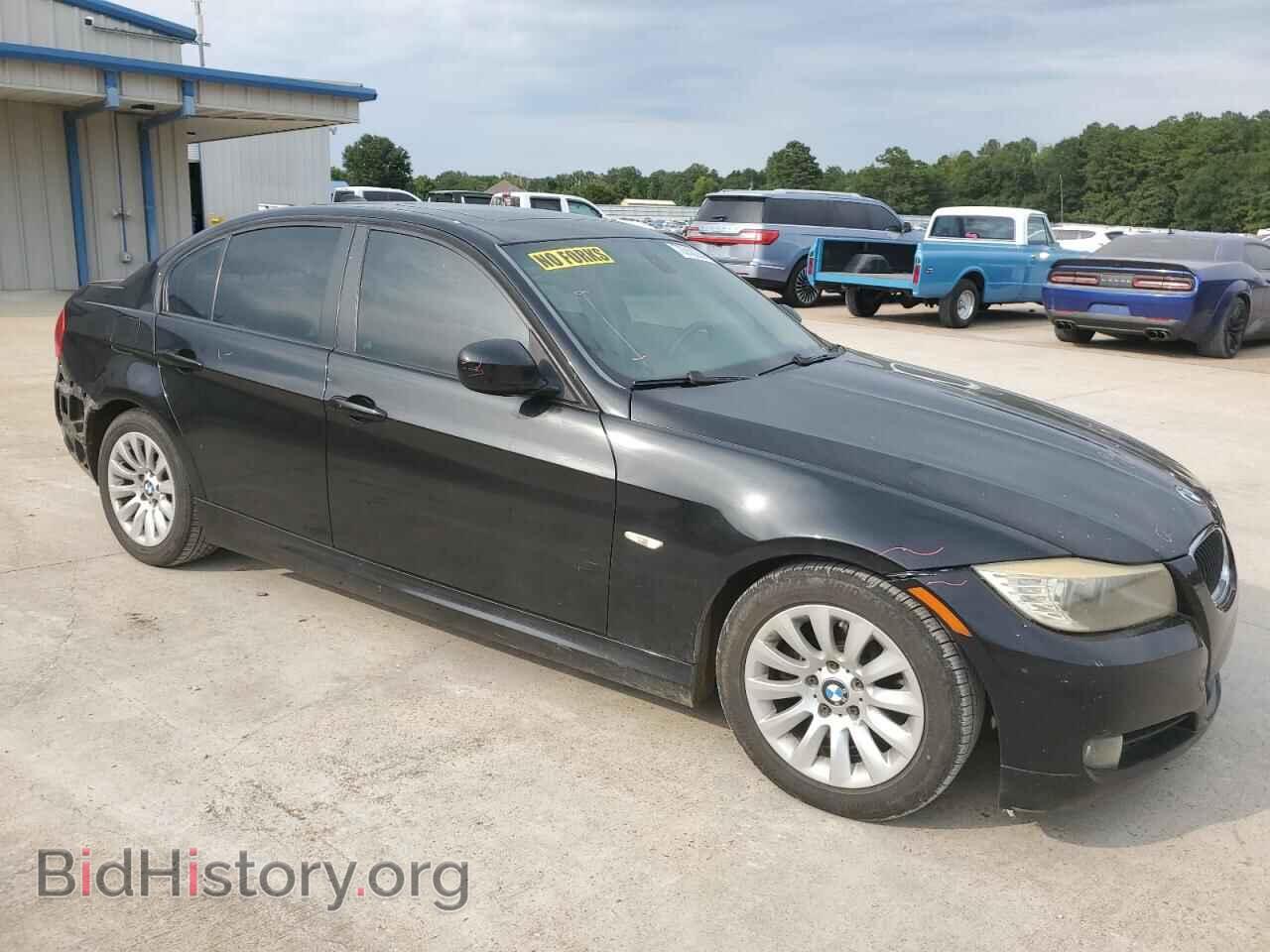 2009 BMW 3 SERIES - VIN: WBAPH77509NL81587 - Фото 4