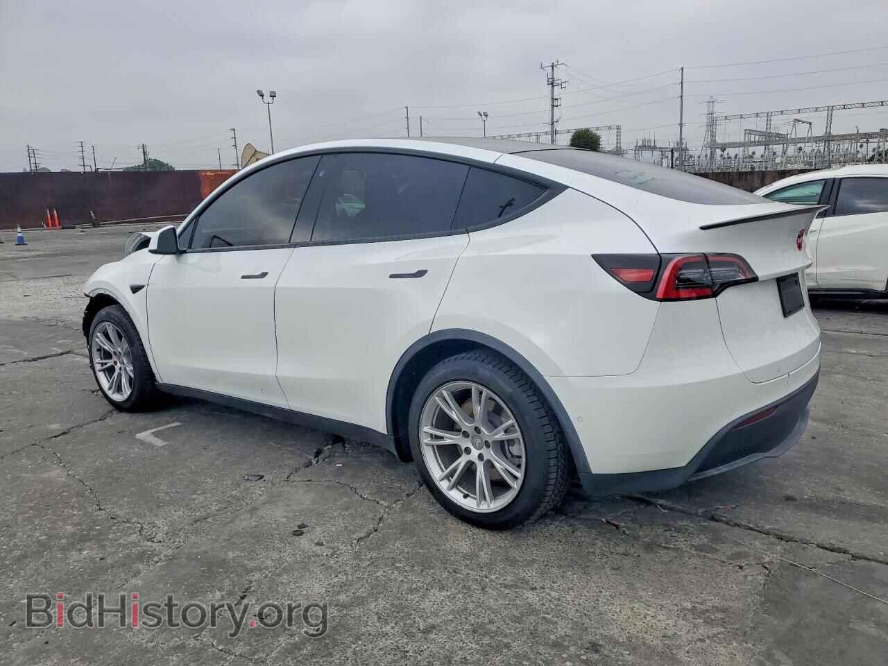 2020 TESLA MODEL Y - VIN: 5YJYGDEE2LF044999 - Фото 2
