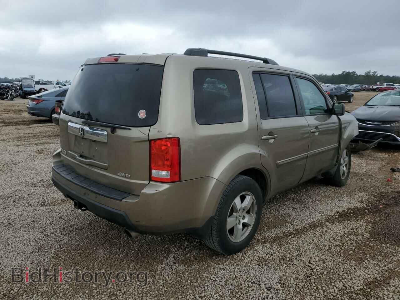 2011 HONDA PILOT - VIN: 5FNYF4H50BB041080 - Фото 3