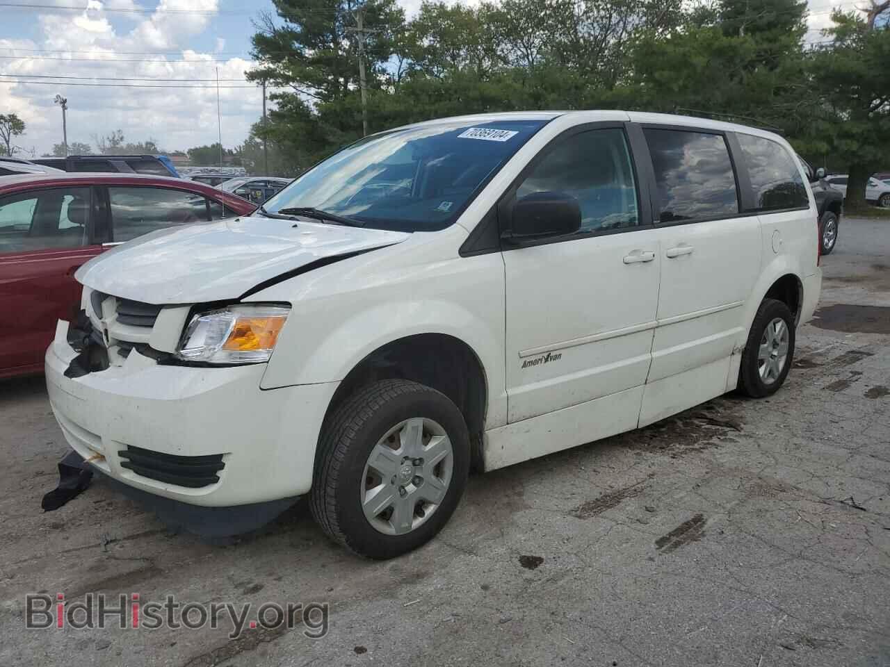 Photo 2D4RN4DE0AR254355 - DODGE CARAVAN 2010