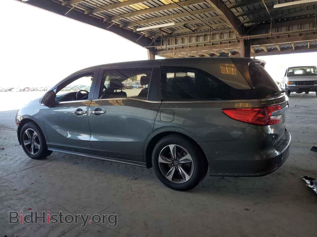2018 HONDA ODYSSEY - VIN: 5FNRL6H89JB044366 - Фото 2