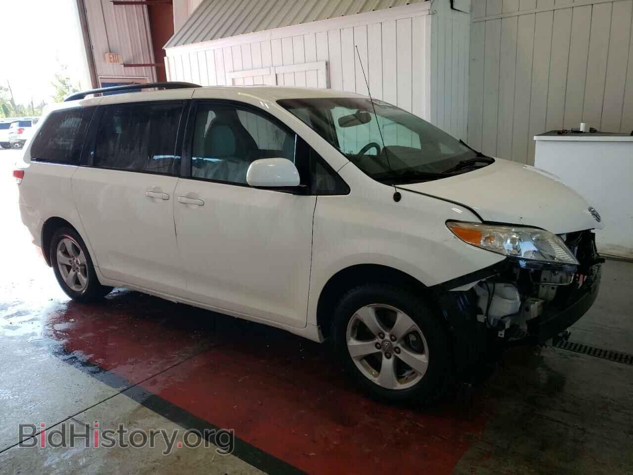 2011 TOYOTA All Models - VIN: 5TDKK3DC2BS141385 - Фото 4
