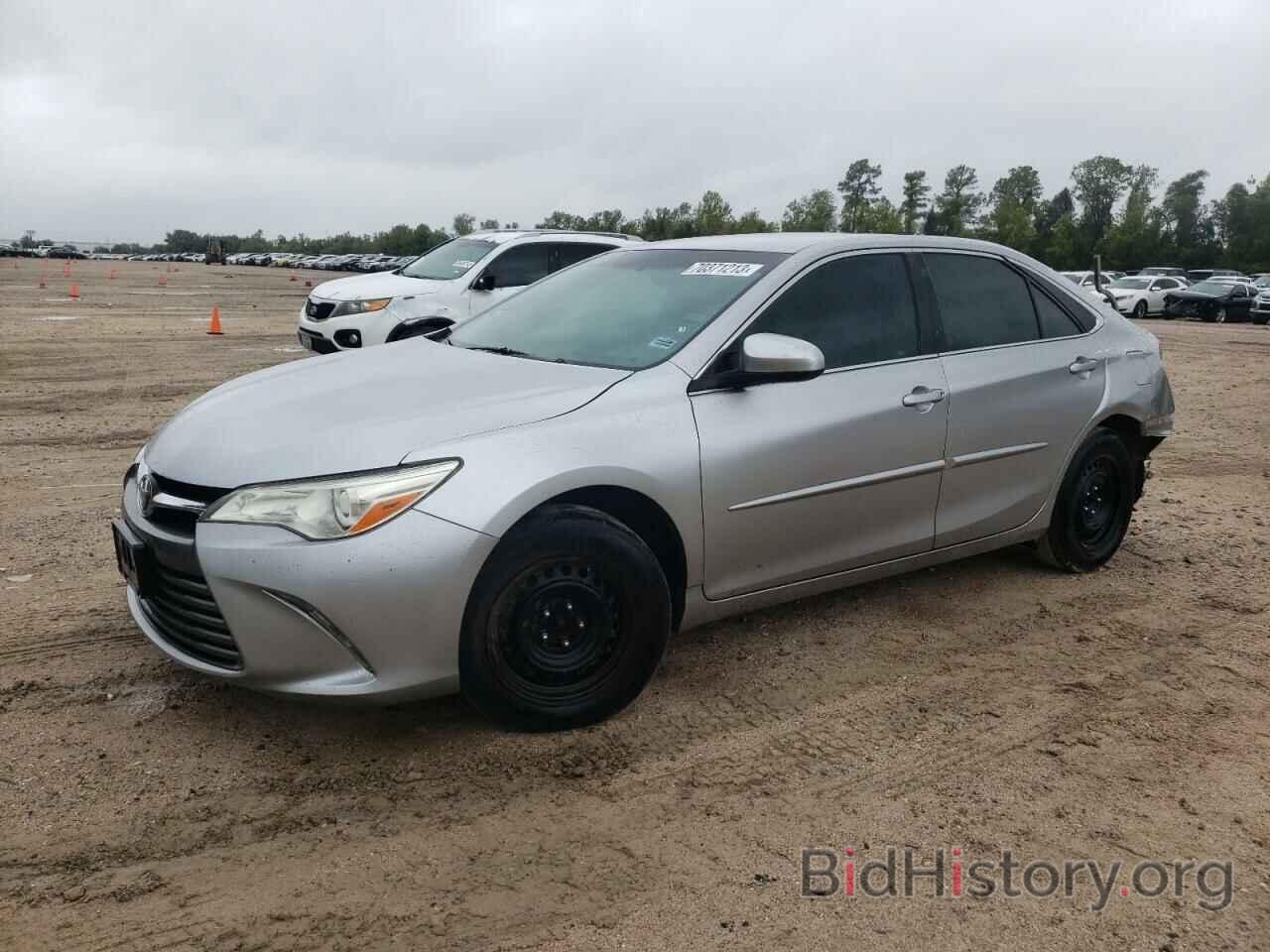 Photo 4T4BF1FK3GR574327 - TOYOTA CAMRY 2016