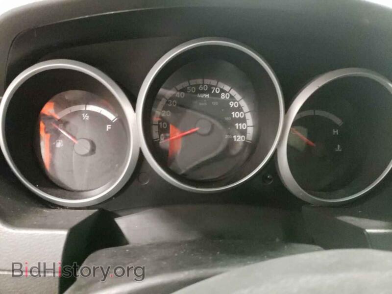 2010 Dodge CARAVAN (VIN 2D4RN4DE4AR184276) — photo 9 of 13