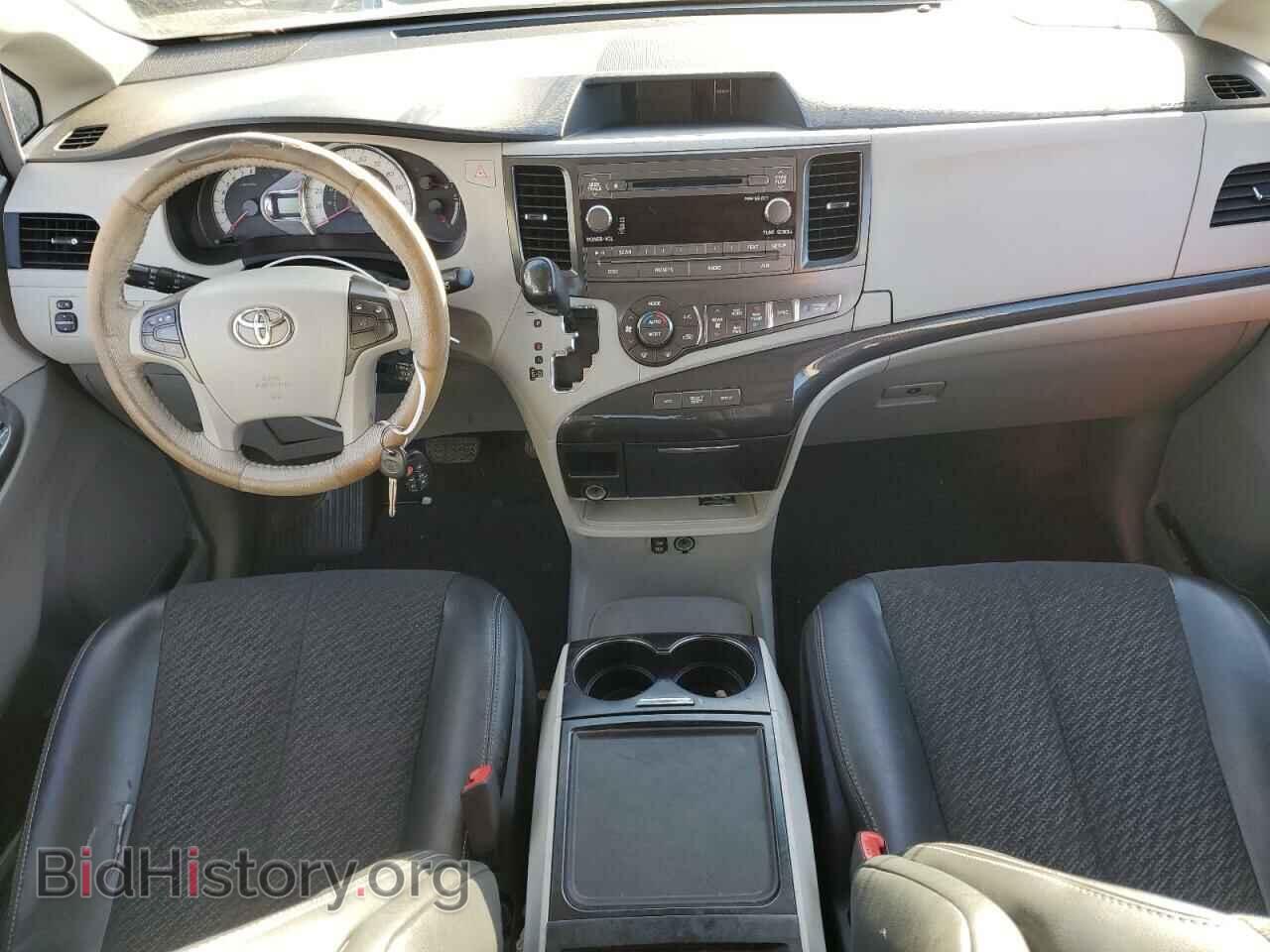 2013 TOYOTA SIENNA - VIN: 5TDXK3DC8DS324363 - Фото 8
